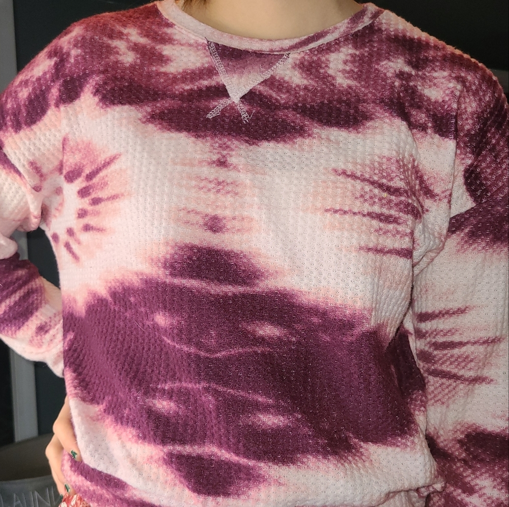 Cropped tie dyed lightweight thermal